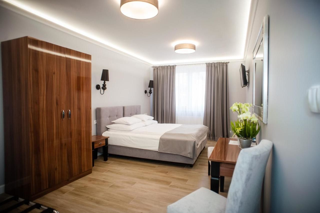 Отели типа «постель и завтрак» Pokoje Hotelowe Amore Плоцк-4