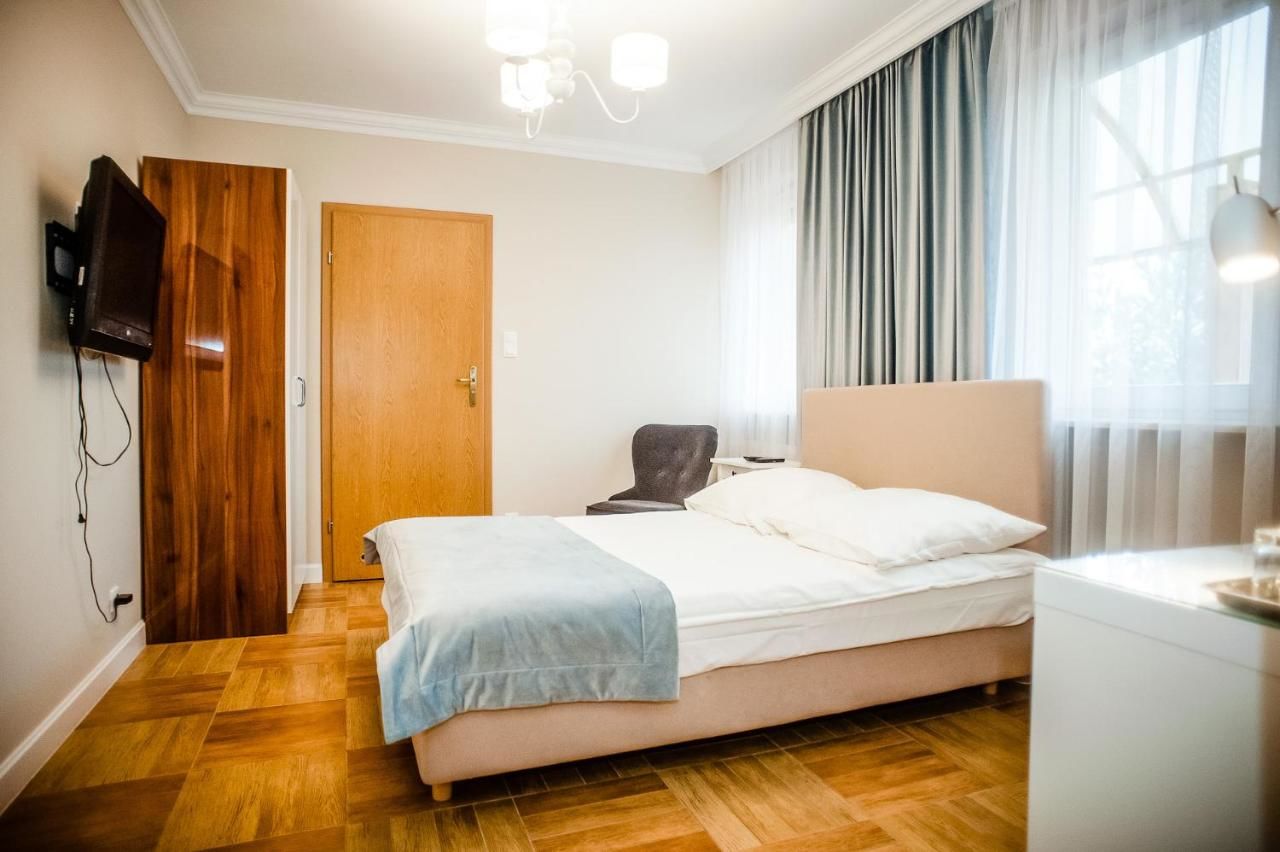 Отели типа «постель и завтрак» Pokoje Hotelowe Amore Плоцк-14
