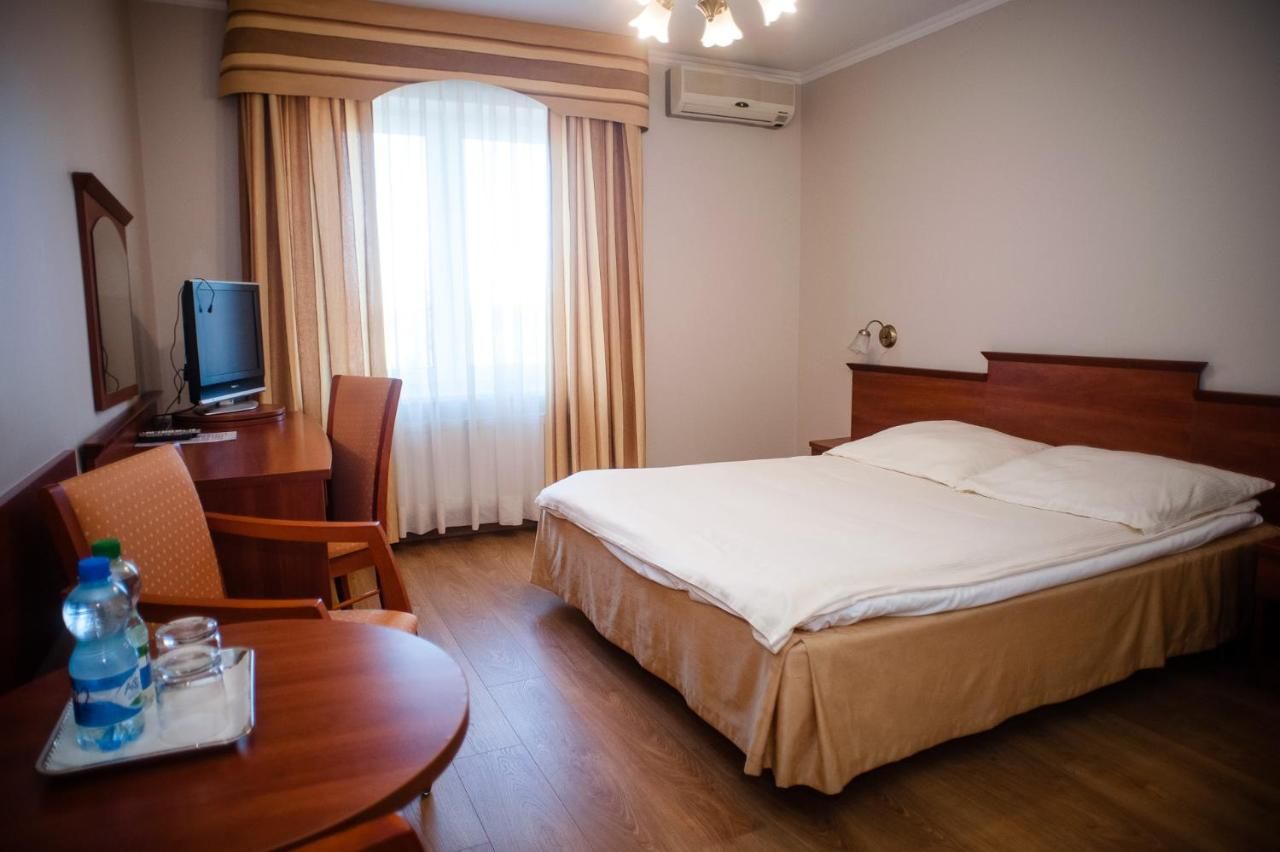 Отели типа «постель и завтрак» Pokoje Hotelowe Amore Плоцк-15